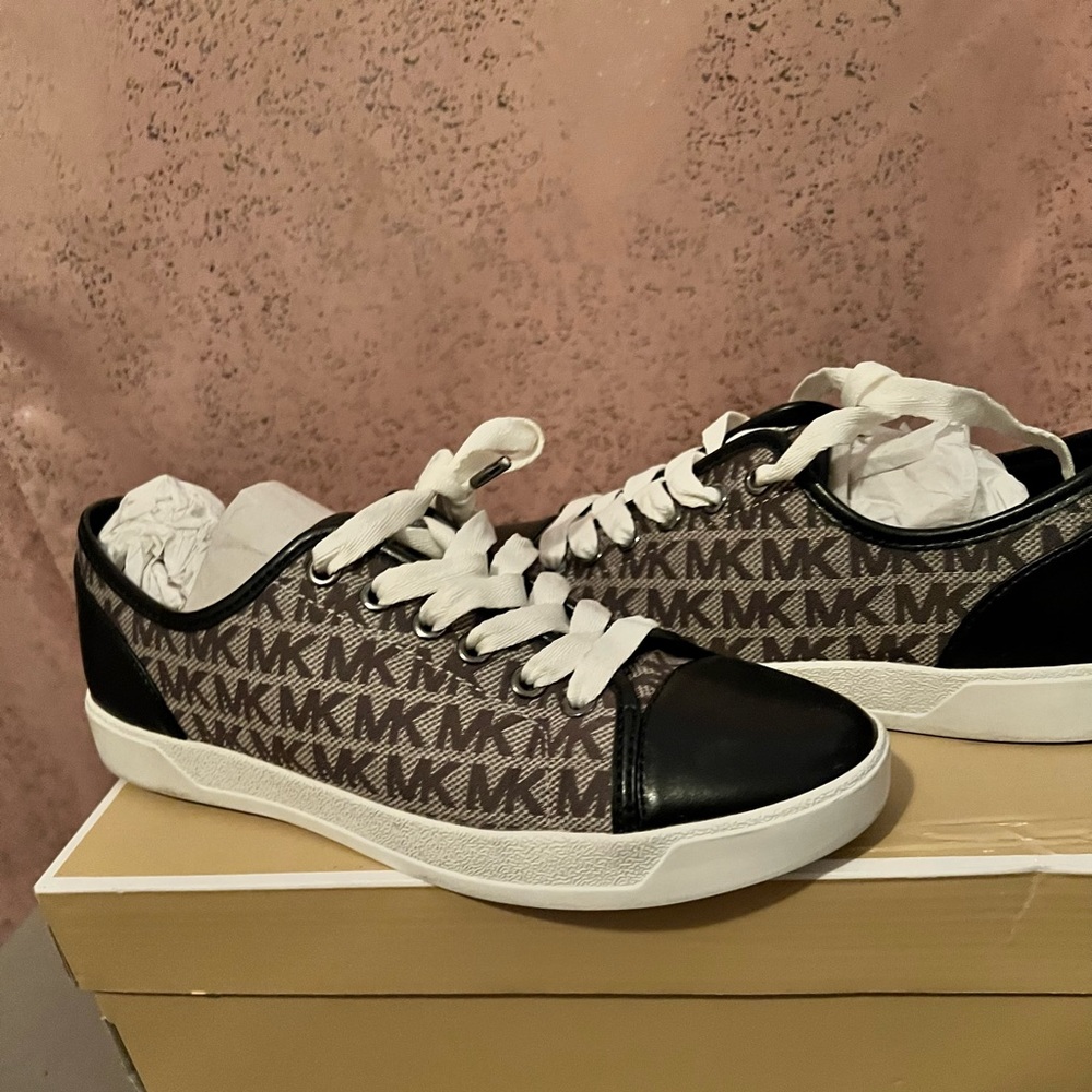 Michael kors shoes